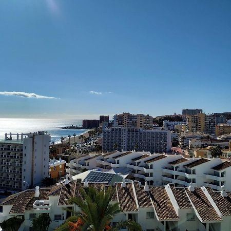 Deluxe Apartment In Benalbeach With Beach Views Бенальмадена Екстер'єр фото